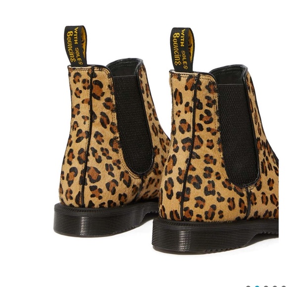 ⚠️NEW DR MARTENS GENUINE CALF HAIR CHELSEA BOOT - Picture 2 of 7